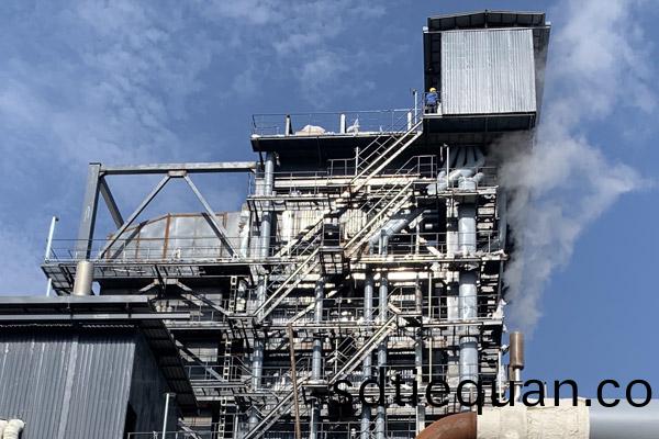 碳素(su)迴(hui)轉(zhuan)窰(yao)餘熱(re)鍋(guo)鑪(lu)